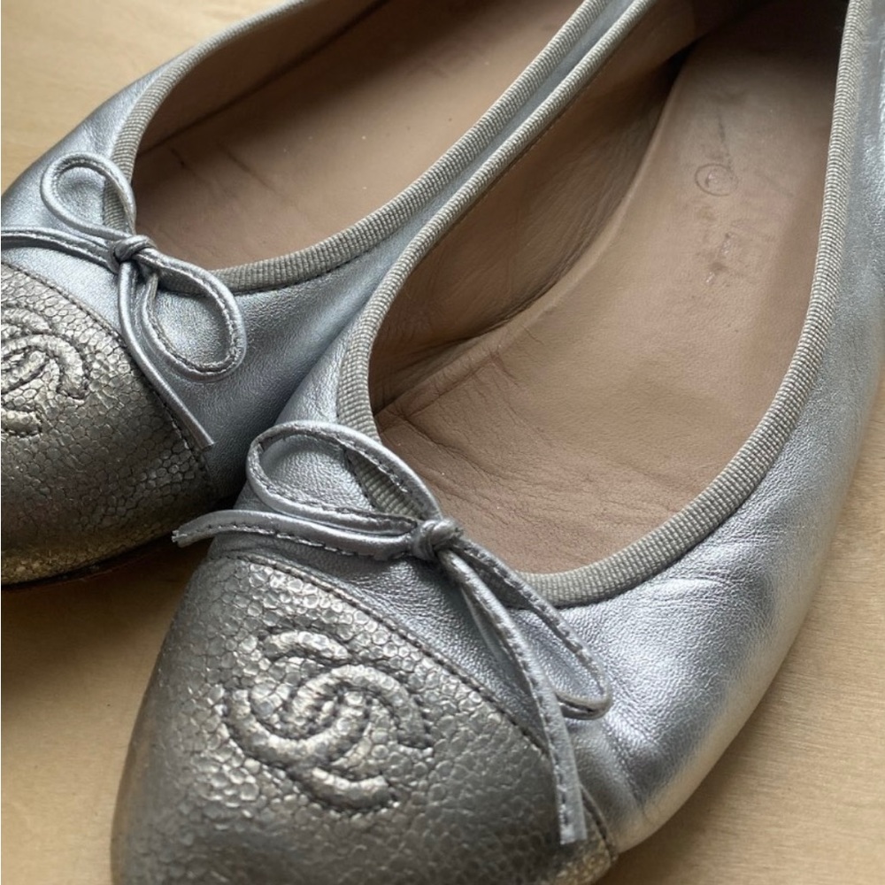 Chanel flats